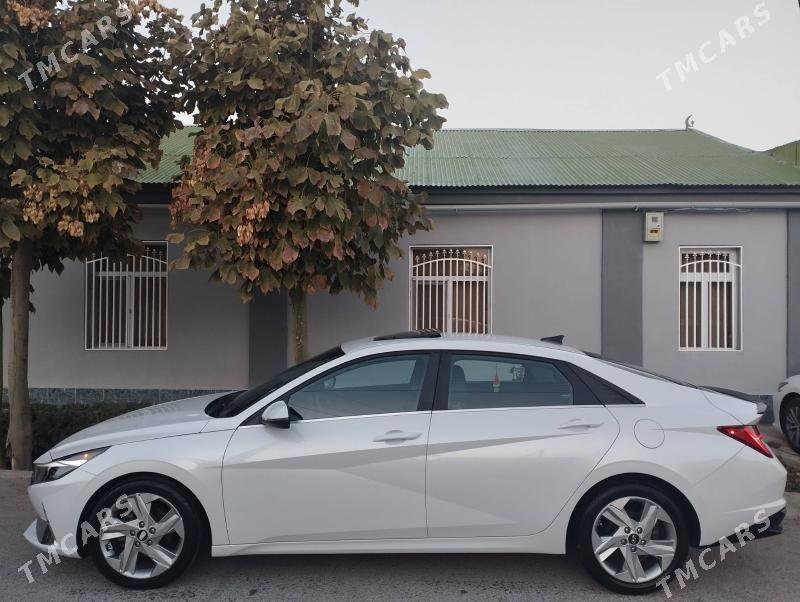 Hyundai Elantra 2022 - 265 000 TMT - Aşgabat - img 4