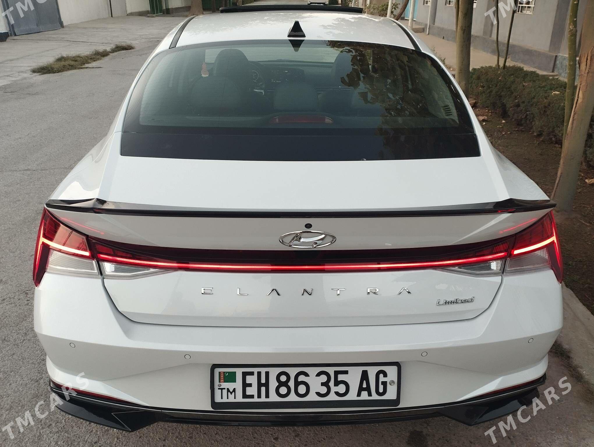 Hyundai Elantra 2022 - 265 000 TMT - Aşgabat - img 8