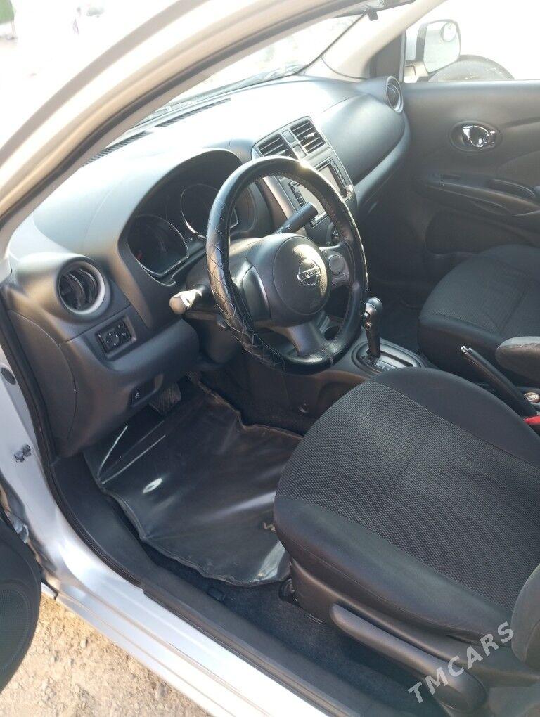 Nissan Versa 2014 - 135 000 TMT - Ашхабад - img 6