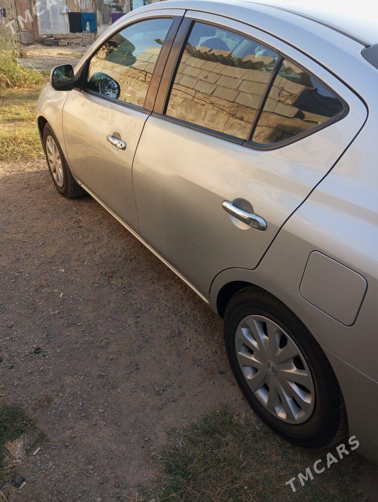 Nissan Versa 2014 - 135 000 TMT - Ашхабад - img 8