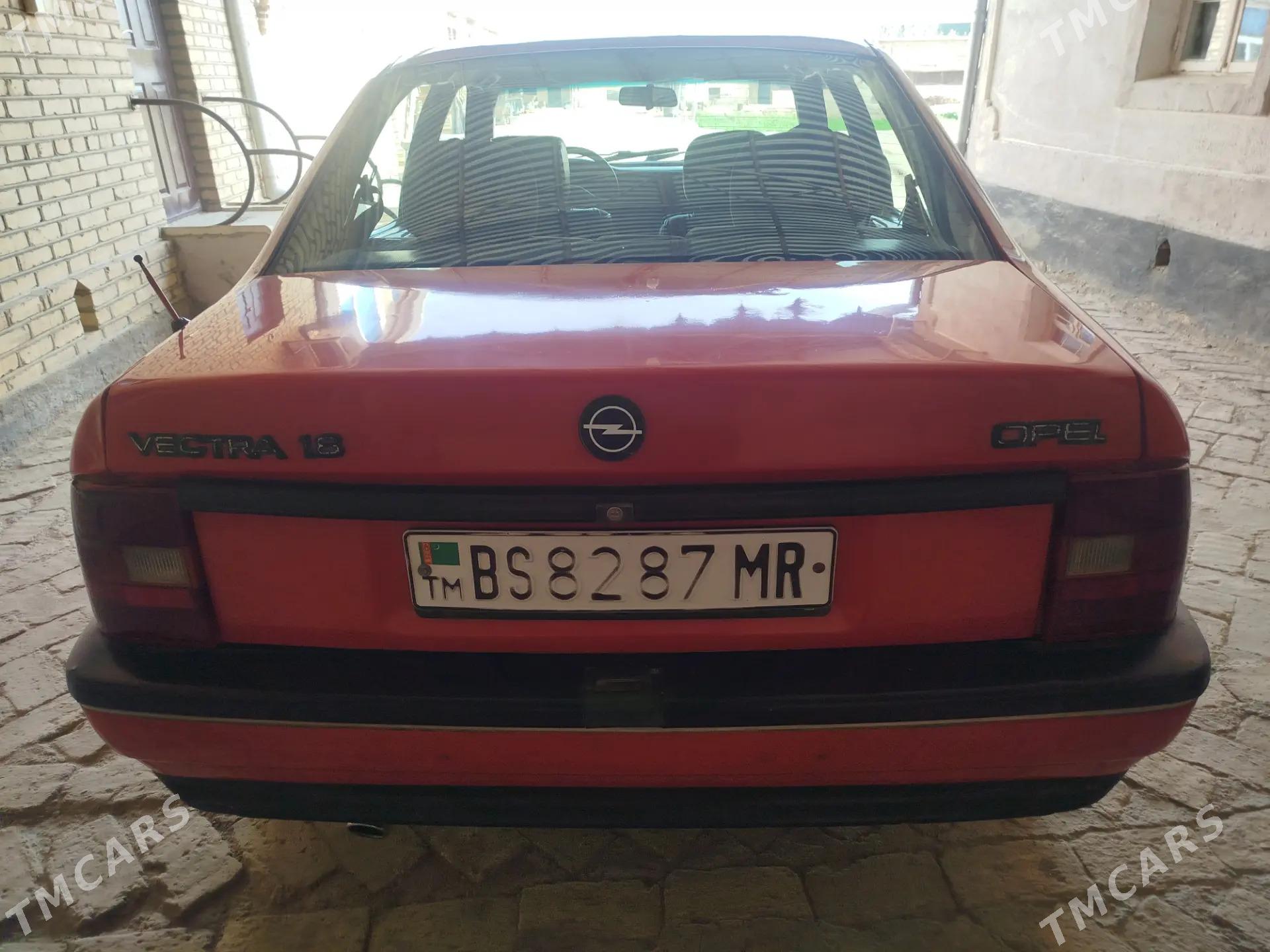 Opel Vectra 1991 - 32 000 TMT - Мургап - img 4
