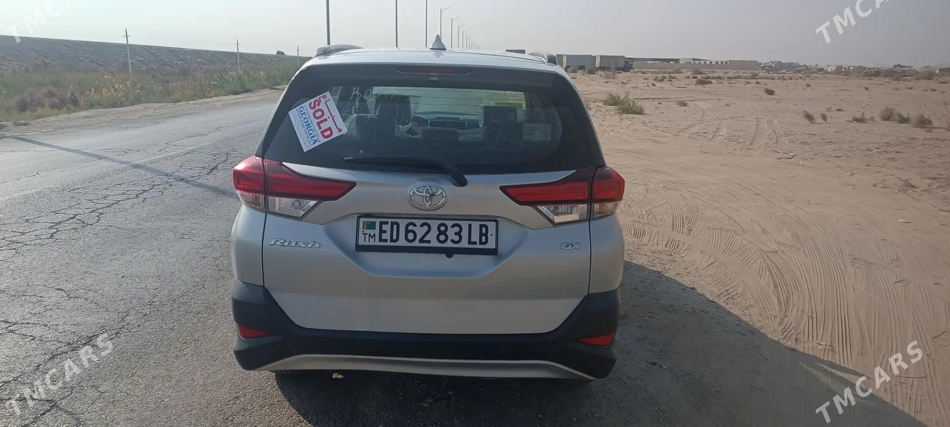 Toyota Rush 2023 - 285 000 TMT - Kerki - img 8