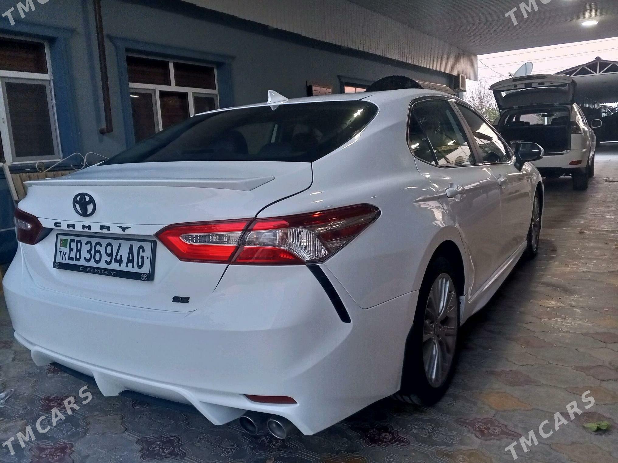 Toyota Camry 2020 - 299 000 TMT - Ашхабад - img 4