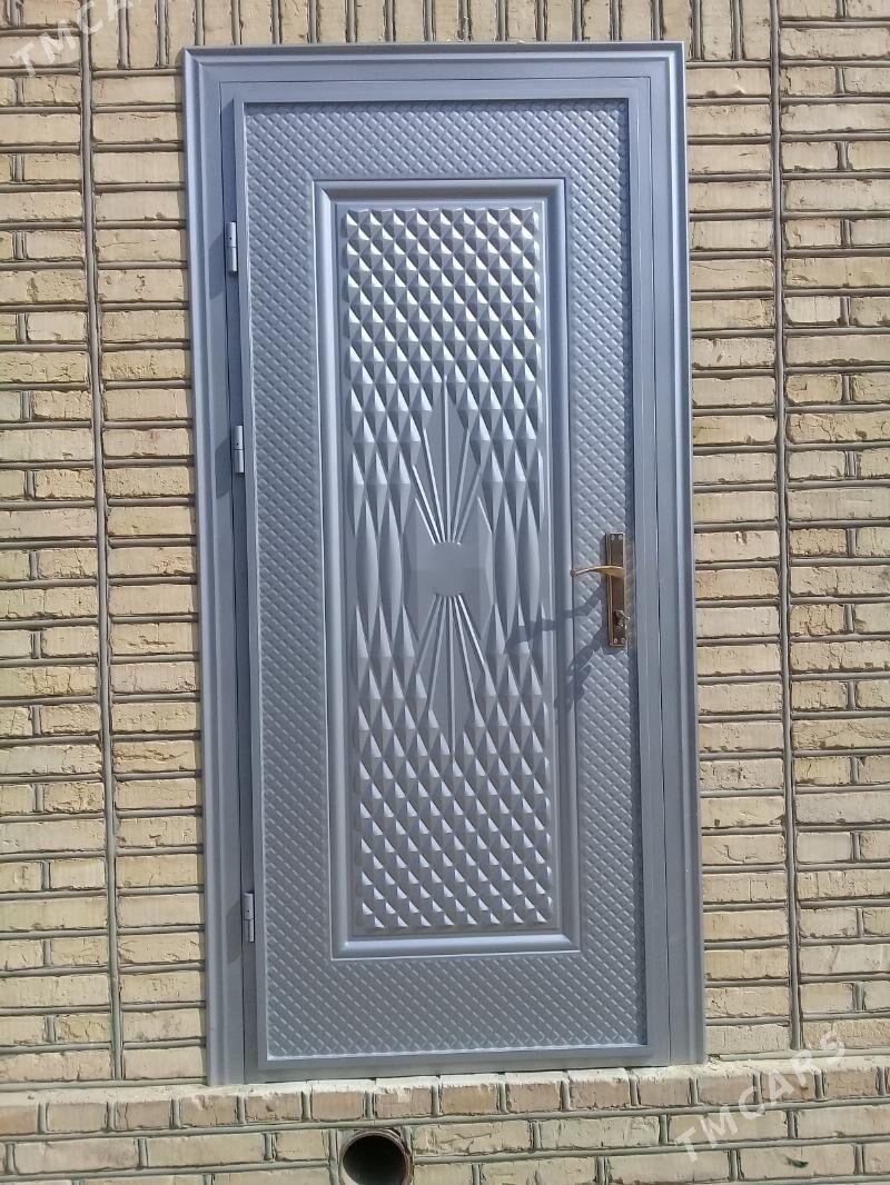 daşky gapy - Мары - img 1