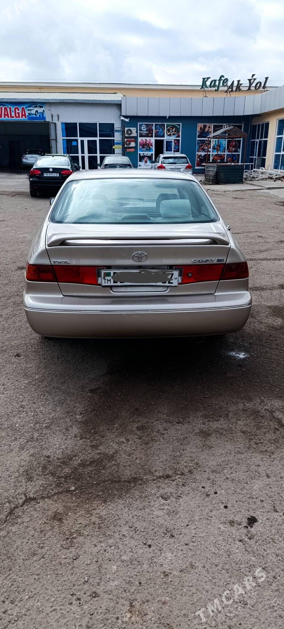 Toyota Camry 2000 - 165 000 TMT - Daşoguz - img 4