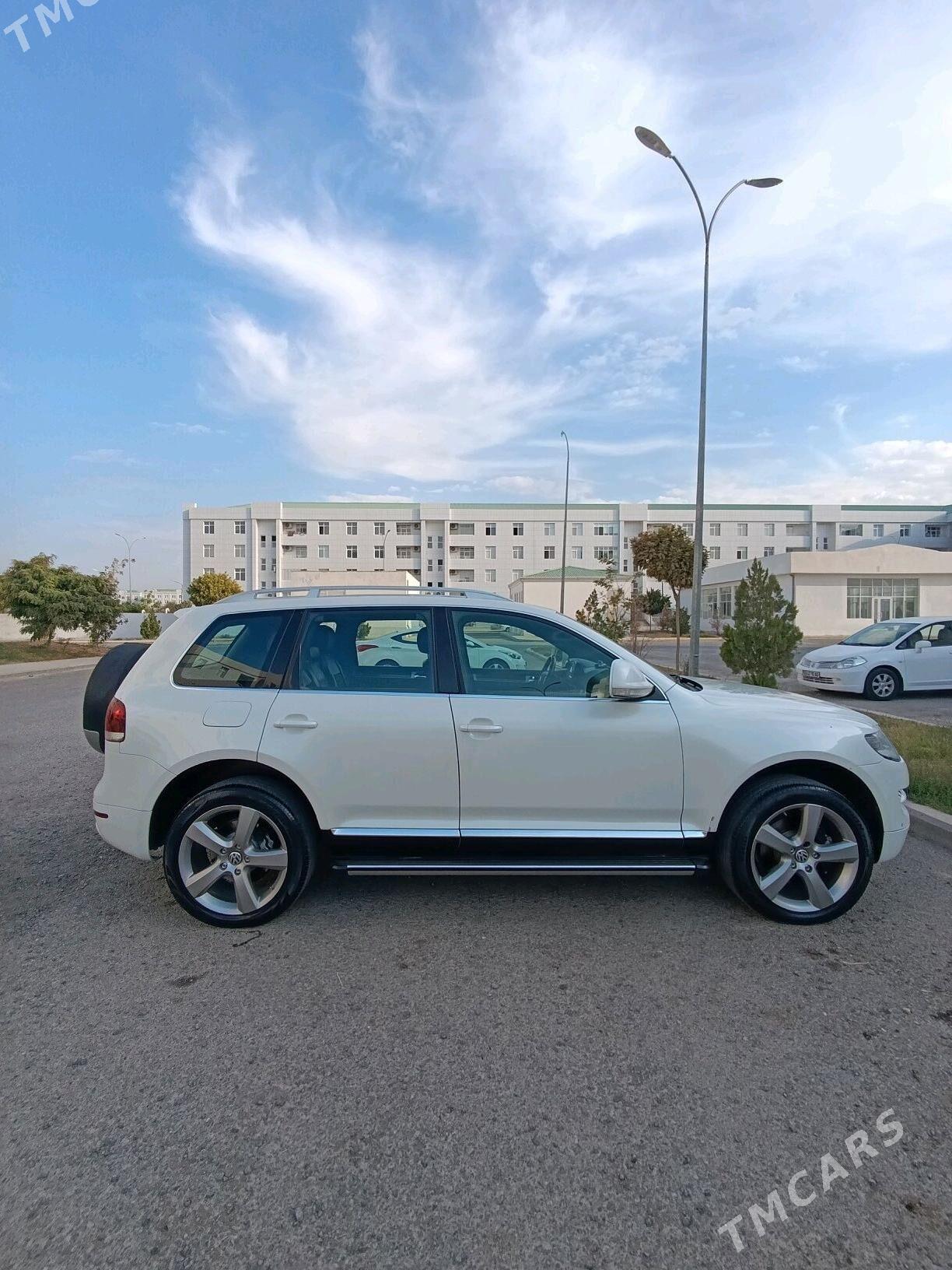 Volkswagen Touareg 2009 - 300 000 TMT - Aşgabat - img 4