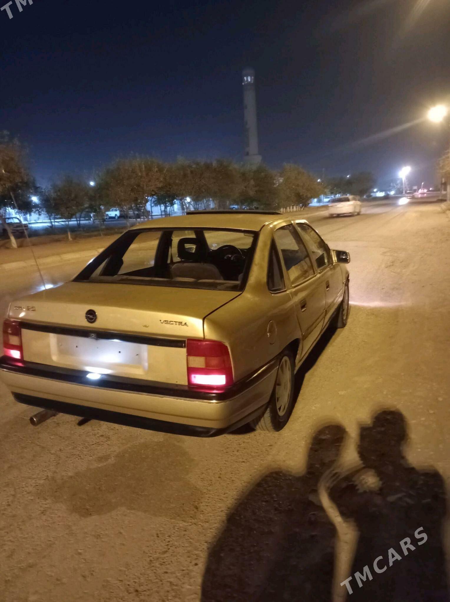 Opel Vectra 1991 - 28 000 TMT - Tejen - img 3