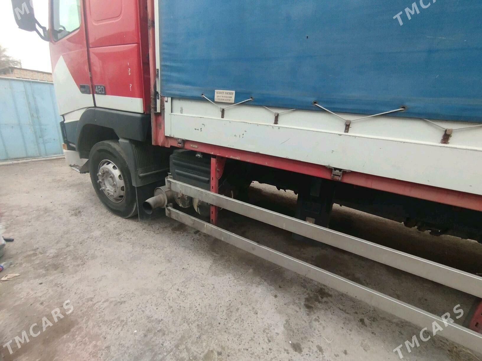 Volvo FH12 2003 - 560 000 TMT - Gazojak - img 6