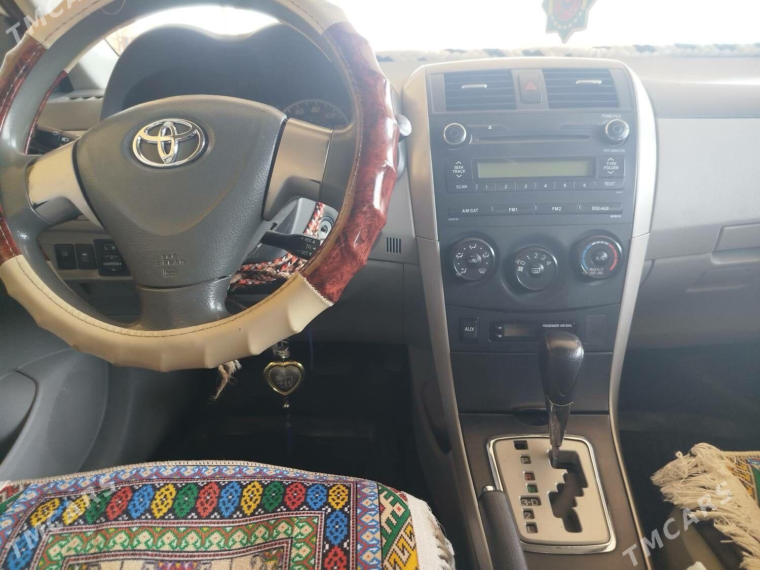 Toyota Corolla 2011 - 150 000 TMT - Мургап - img 1