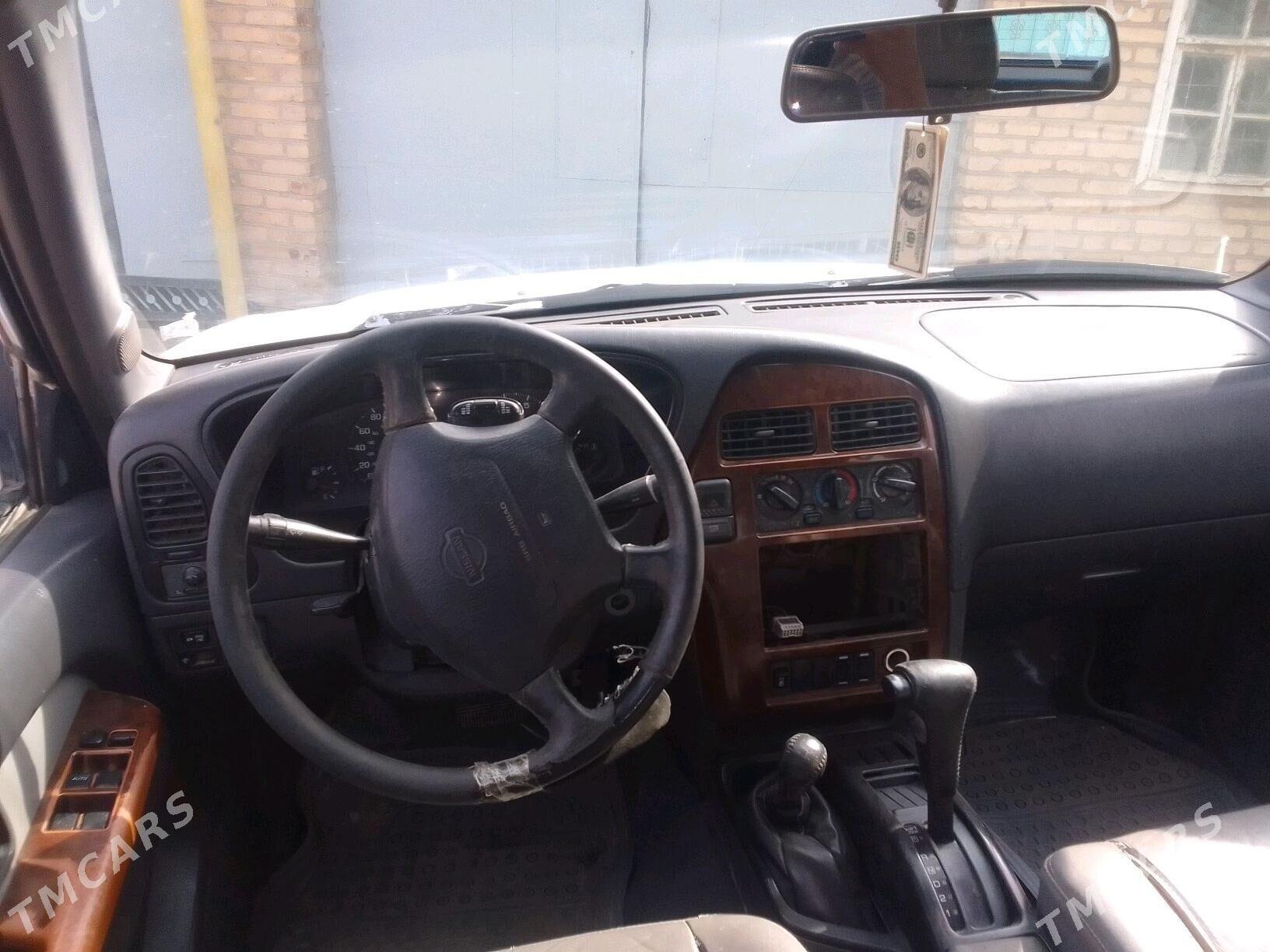 Nissan Pathfinder 1998 - 65 000 TMT - Саят - img 7