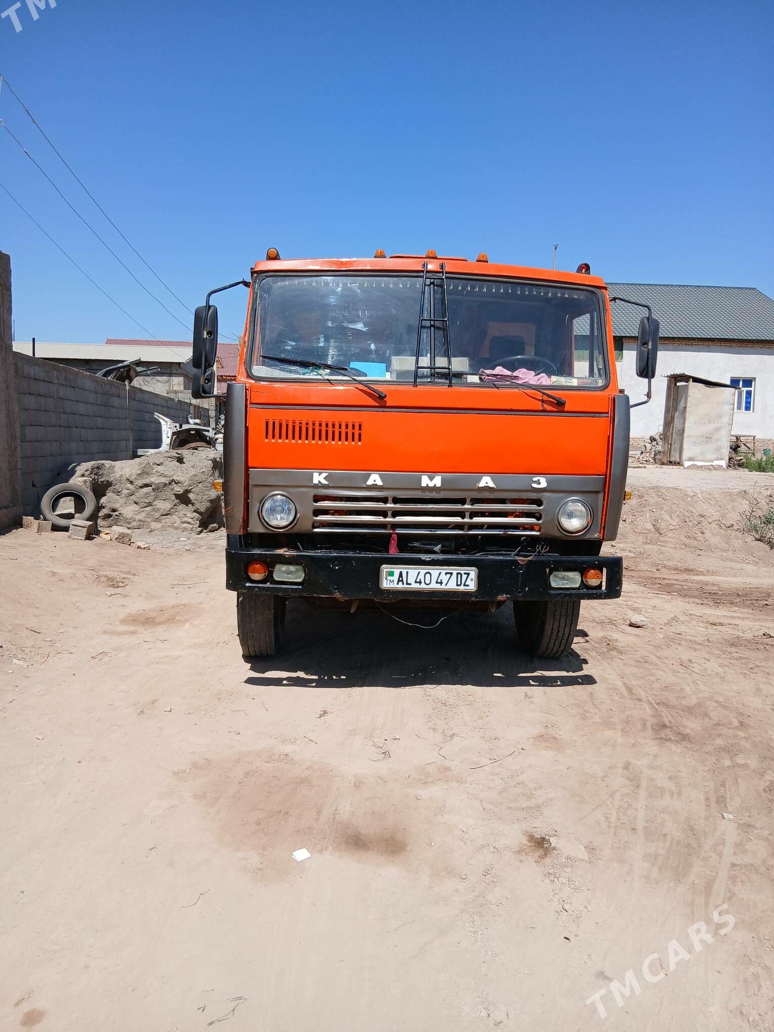 Kamaz 5511 1990 - 110 000 TMT - Gurbansoltan Eje - img 1