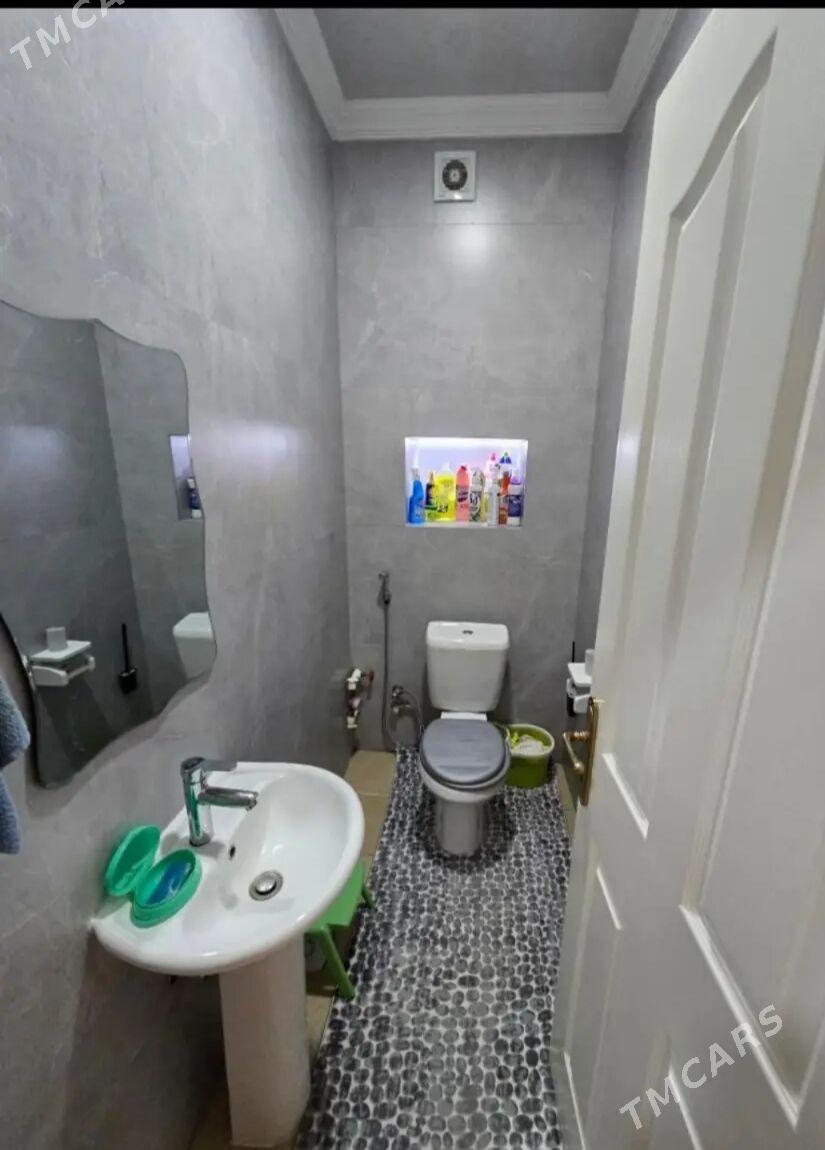 Gagarina poluelitka - Ашхабад - img 1