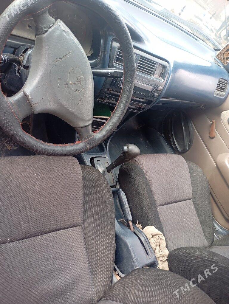 Toyota Corolla 1994 - 60 000 TMT - Köneürgenç - img 1