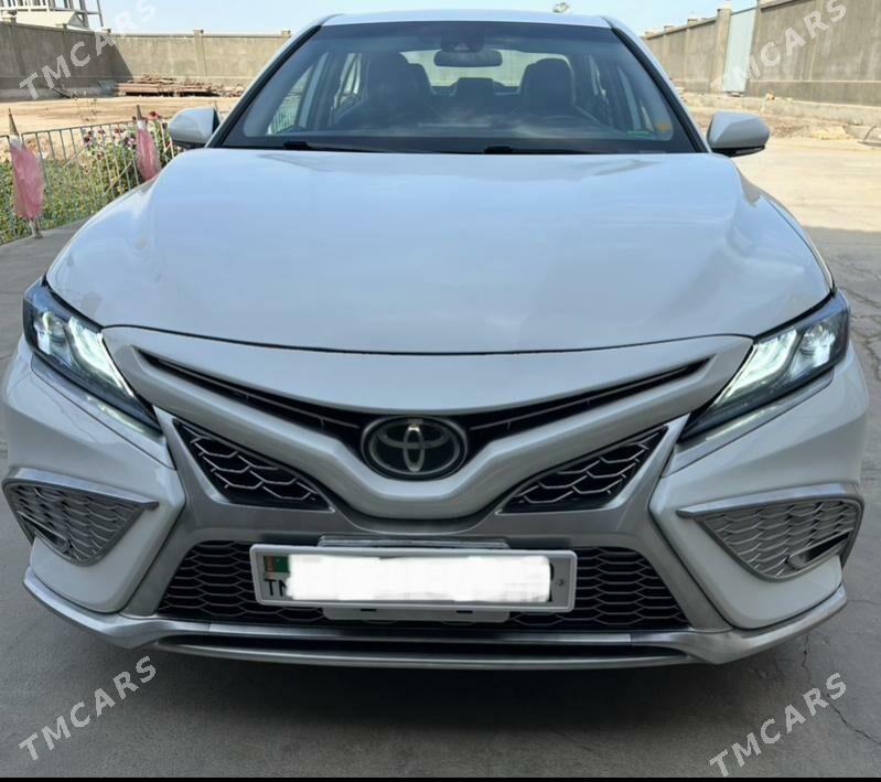 Toyota Camry 2022 - 300 000 TMT - Мары - img 4