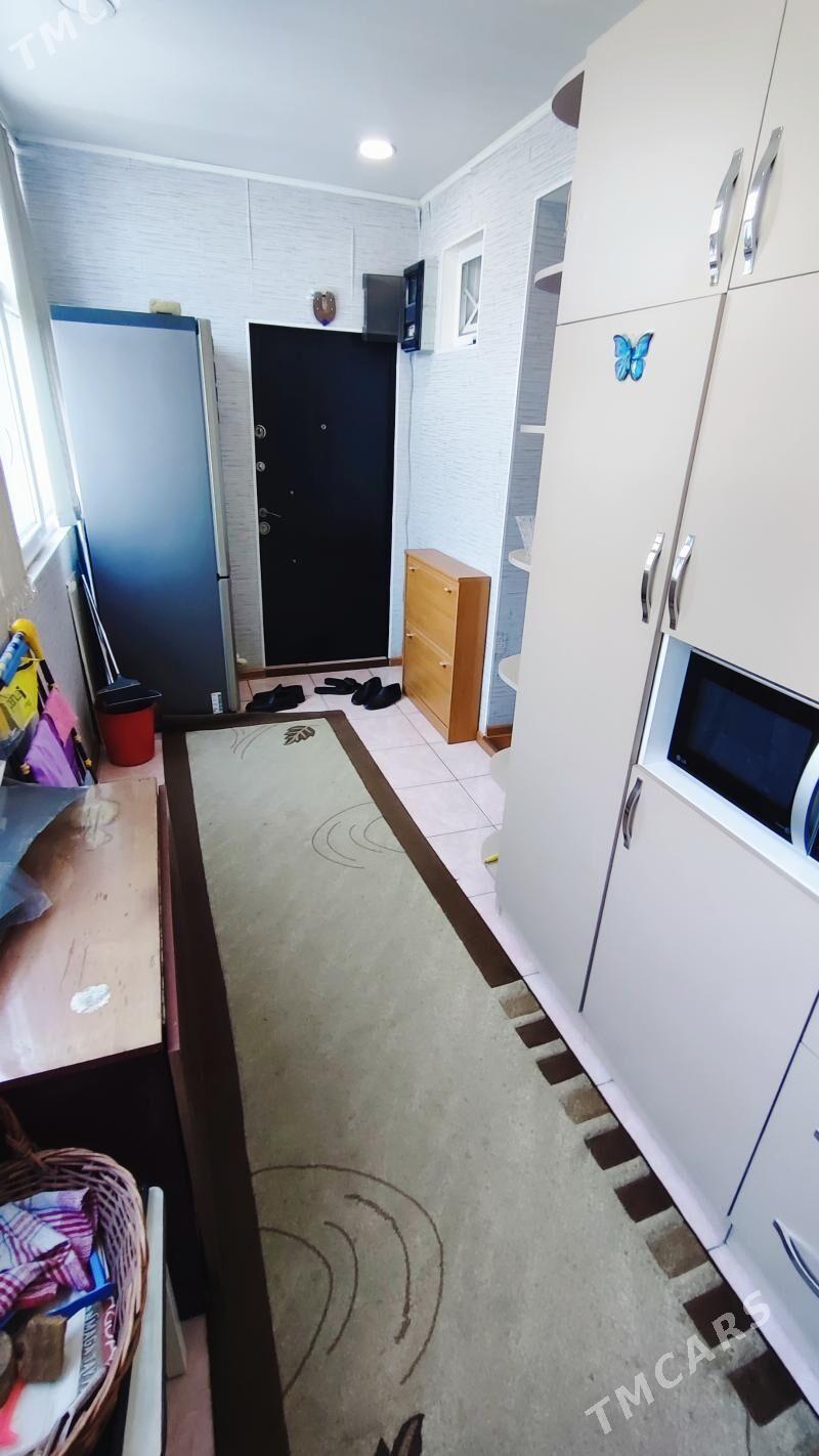 Продам квартиру 4 мкр 2 комнат - 4 mkr - img 9