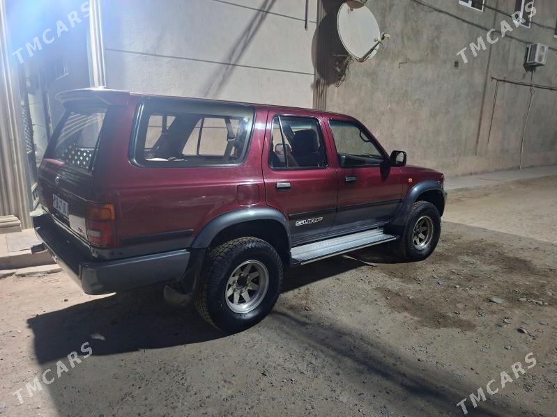Toyota 4Runner 1995 - 100 000 TMT - Türkmenabat - img 2