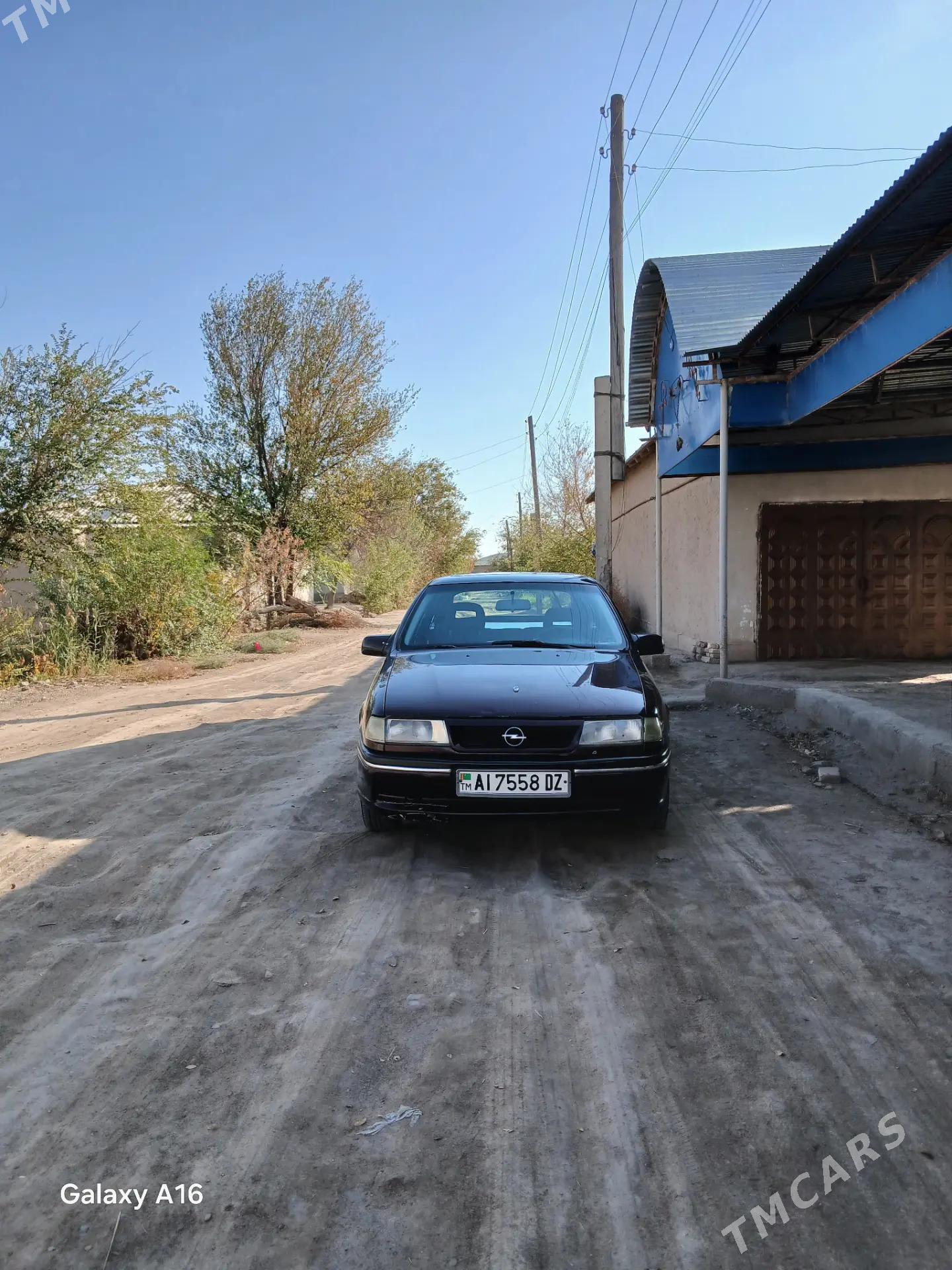 Opel Vectra 1994 - 35 000 TMT - Губадаг - img 3