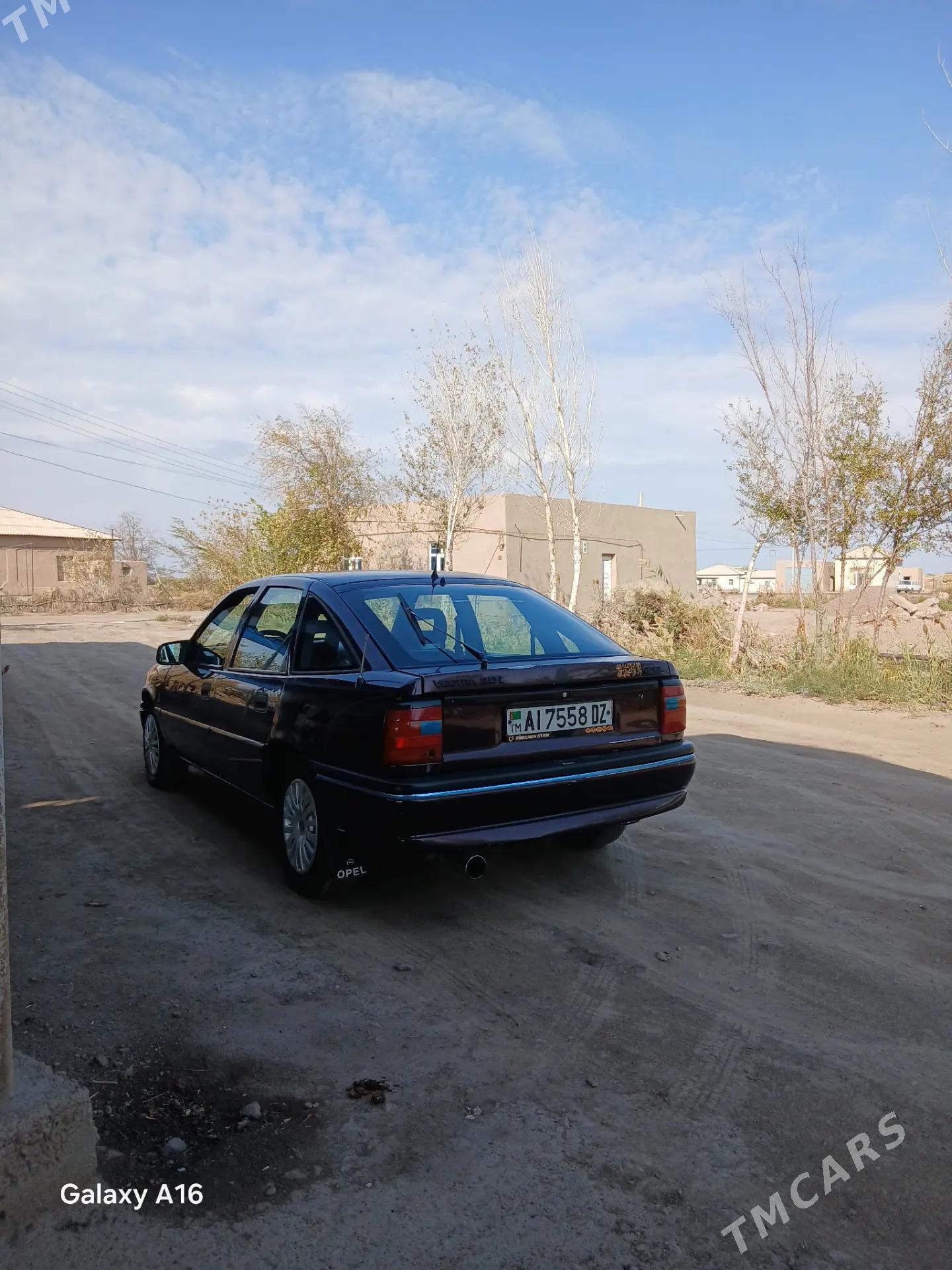 Opel Vectra 1994 - 35 000 TMT - Губадаг - img 2