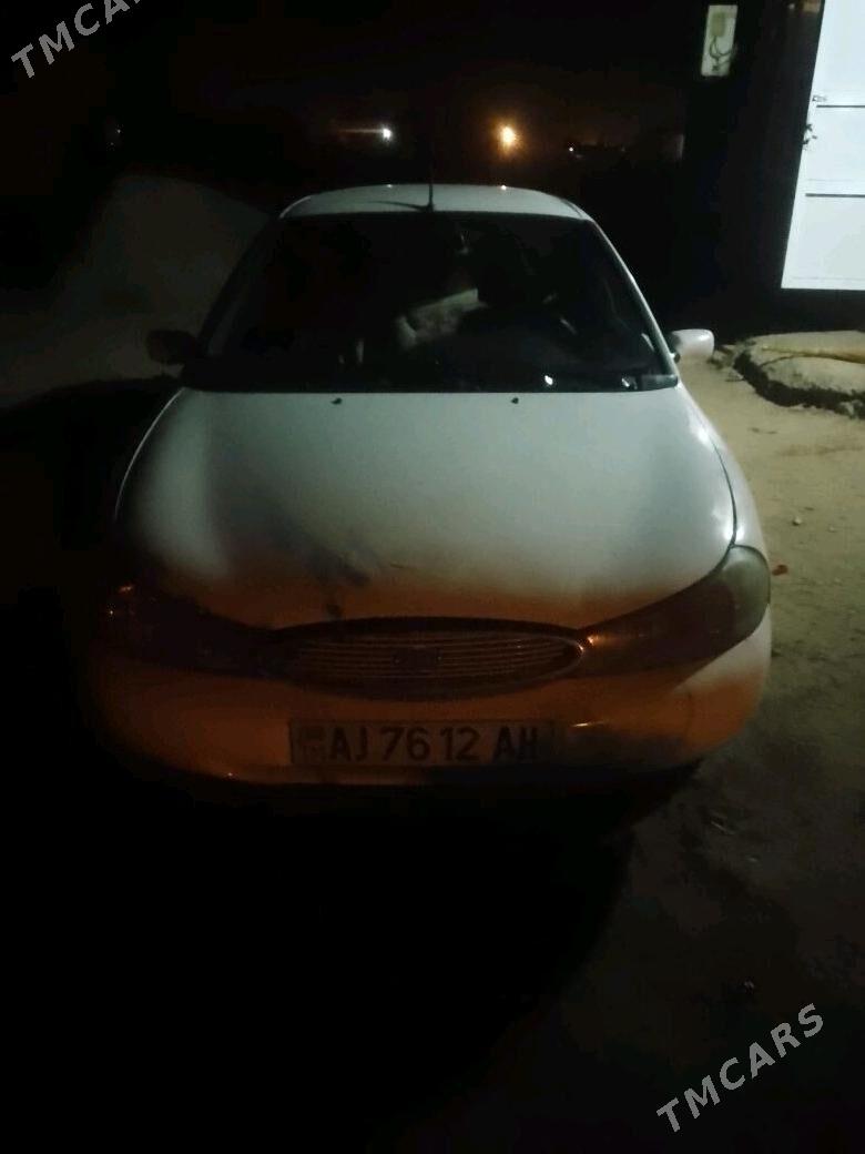 Ford Mondeo 1998 - 35 000 TMT - Теджен - img 1