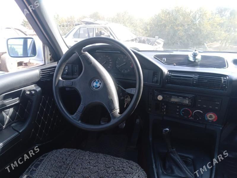 BMW 525 1990 - 42 000 TMT - Мары - img 3