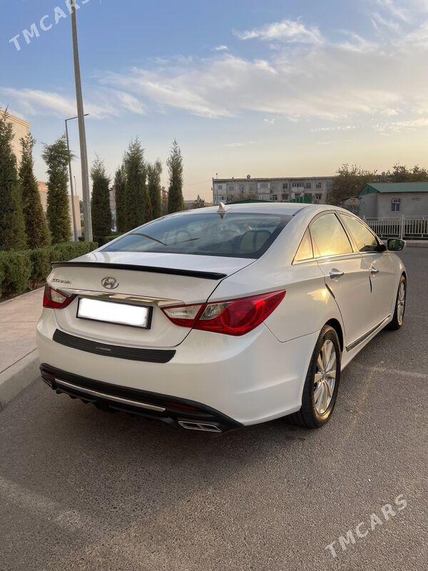 Hyundai Sonata 2011 - 175 000 TMT - Мары - img 4
