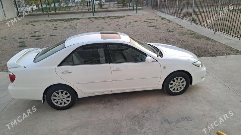 Toyota Camry 2002 - 250 000 TMT - Тязе заман - img 1