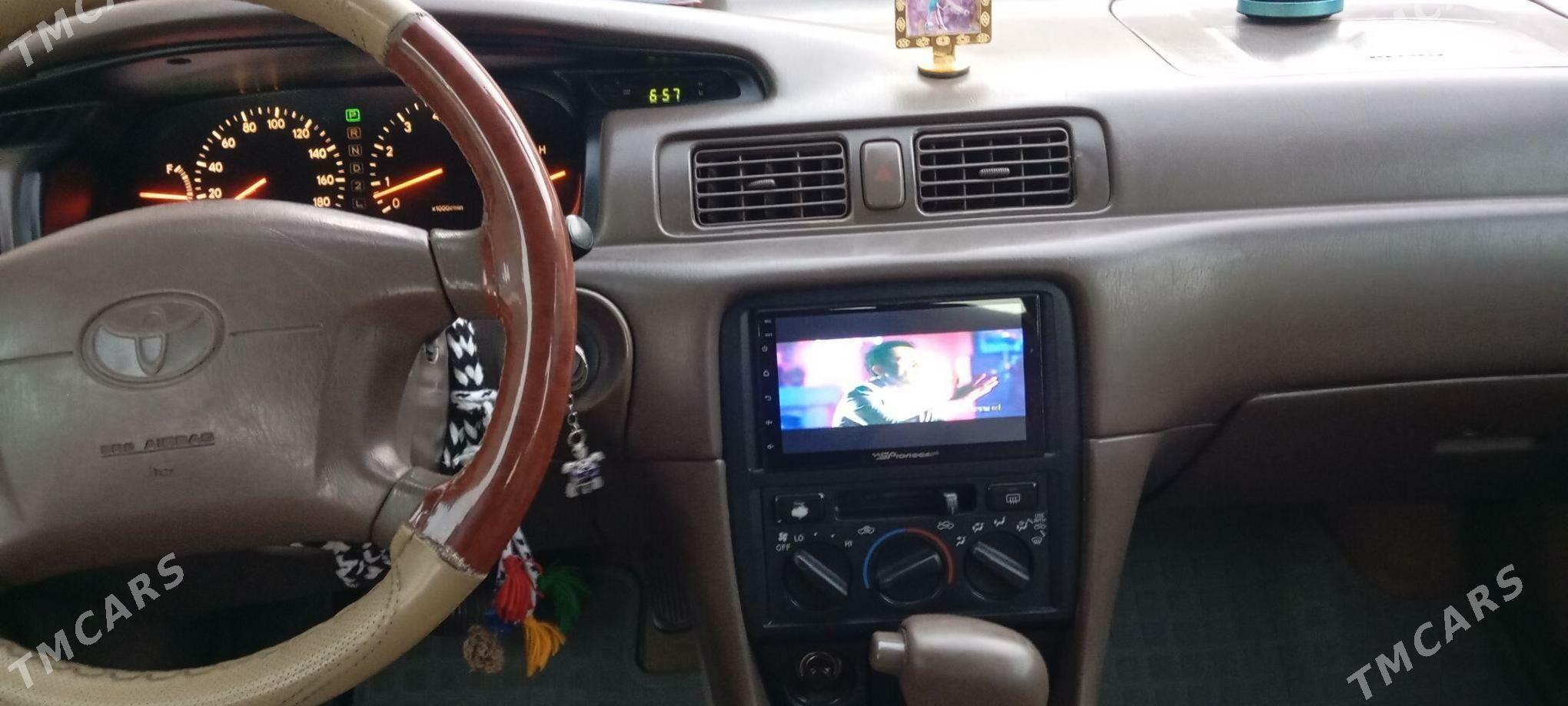 Toyota Camry 1999 - 120 000 TMT - Балканабат - img 5