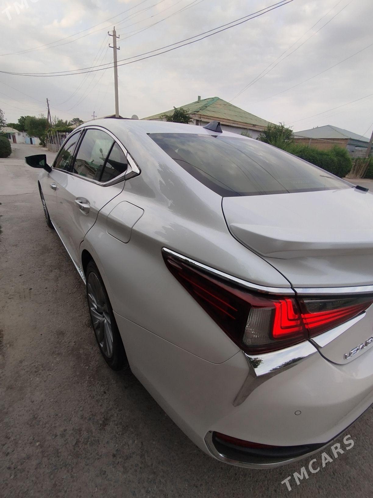 Lexus ES 350 2020 - 490 000 TMT - Ашхабад - img 4