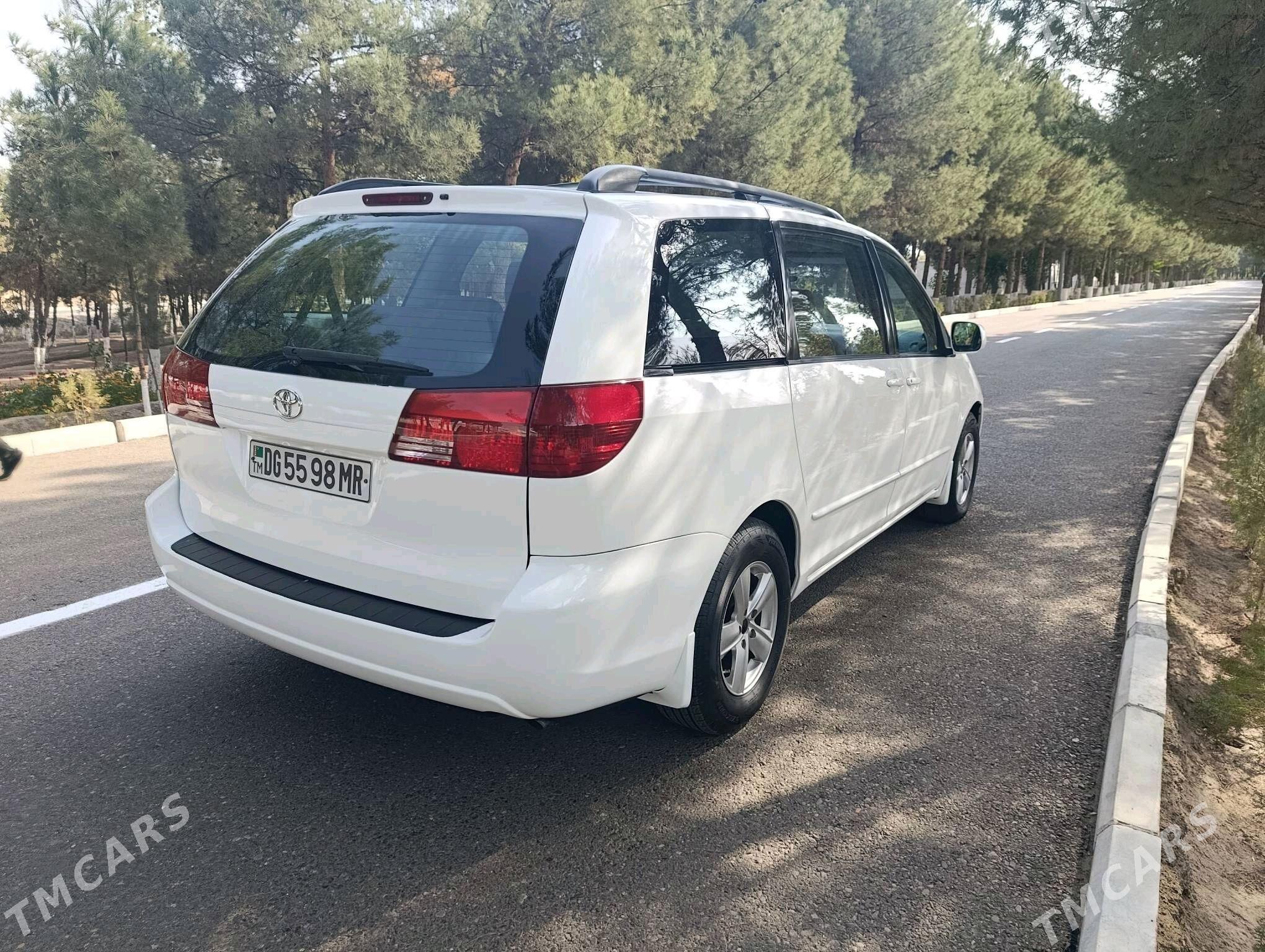 Toyota Sienna 2004 - 220 000 TMT - Мары - img 2