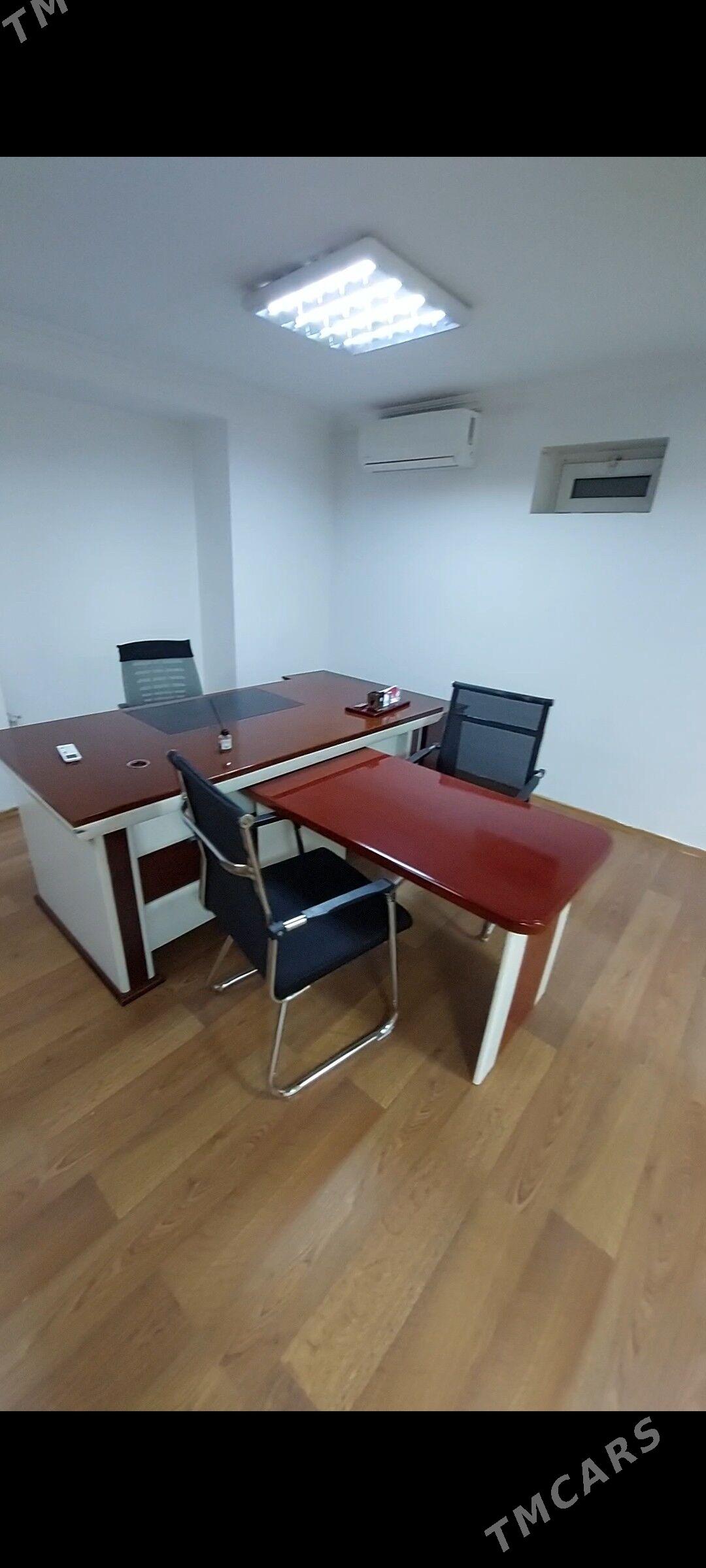 Satlyk taýýar ofis 150m² goşly - 30 мкр - img 6