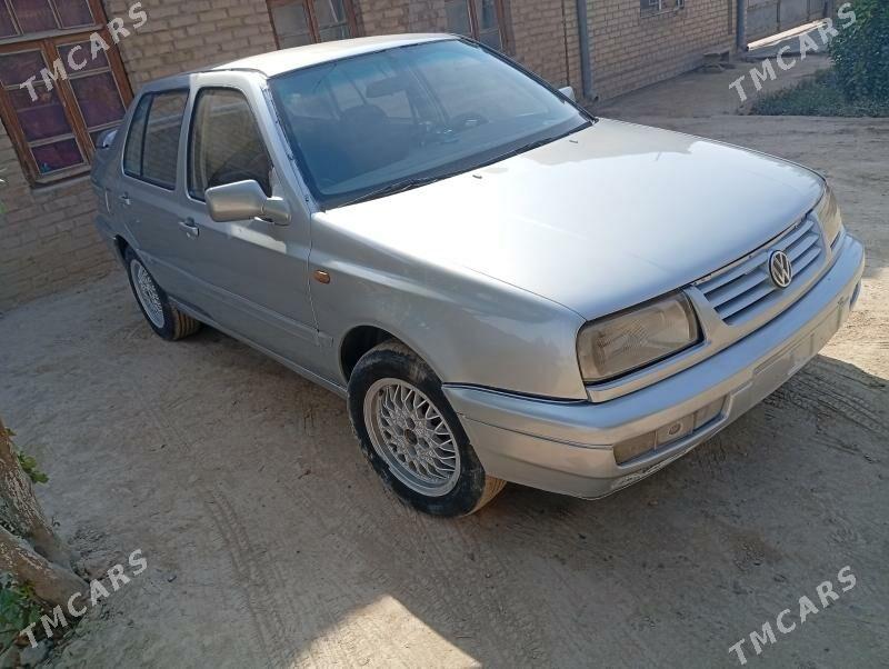 Volkswagen Jetta 1999 - 35 000 TMT - Туркменабат - img 1