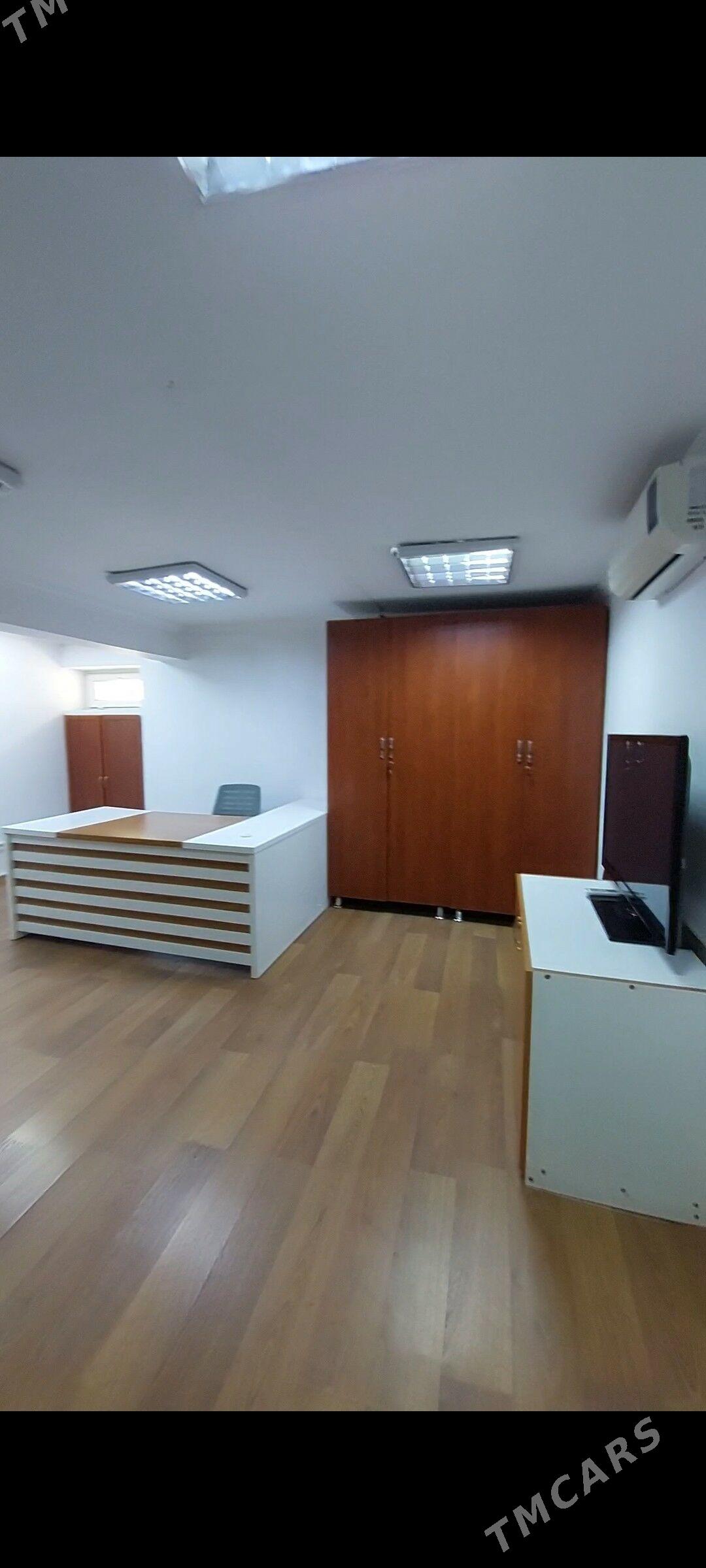 Satlyk taýýar ofis 150m² goşly - 30 мкр - img 5