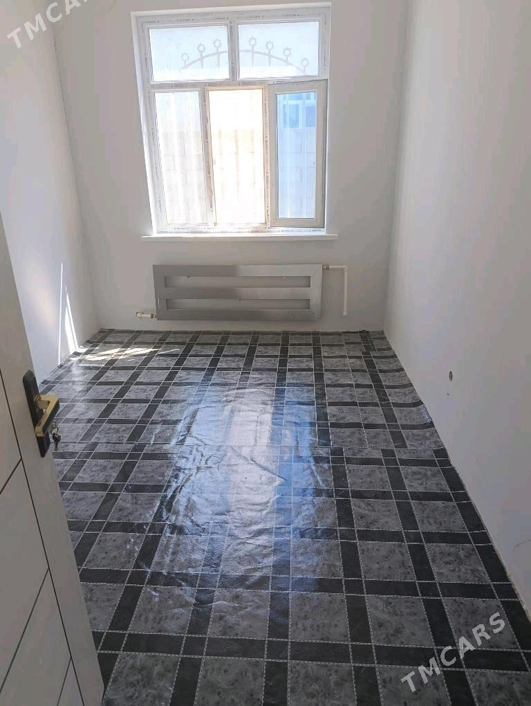 satlyk Jay ylaly kamsamolda - Гурбансолтан Едже - img 5