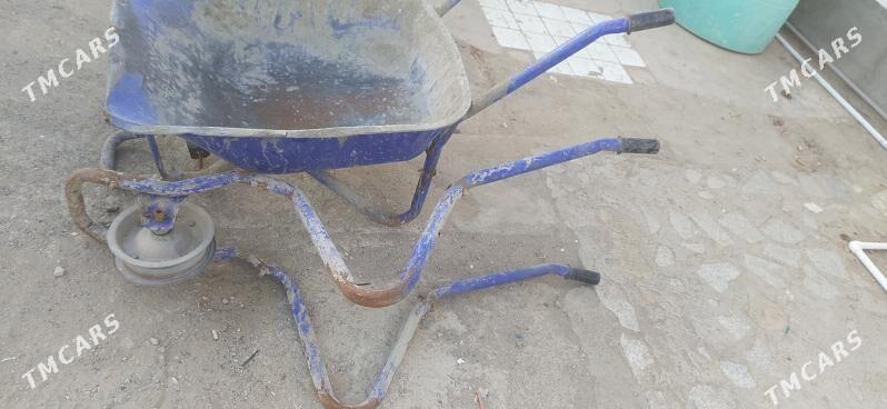 Araba Türkiye. - Türkmenbaşy - img 1