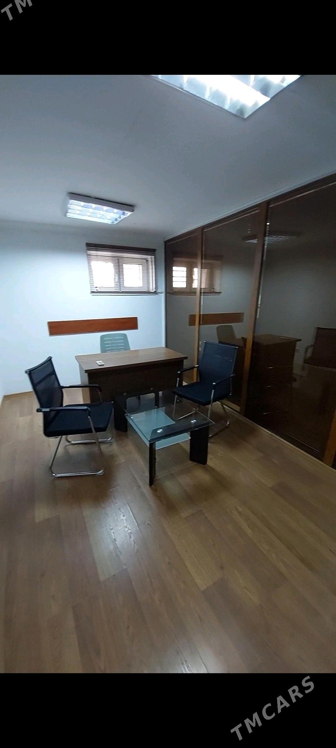 Satlyk taýýar ofis 150m² goşly - 30 мкр - img 3