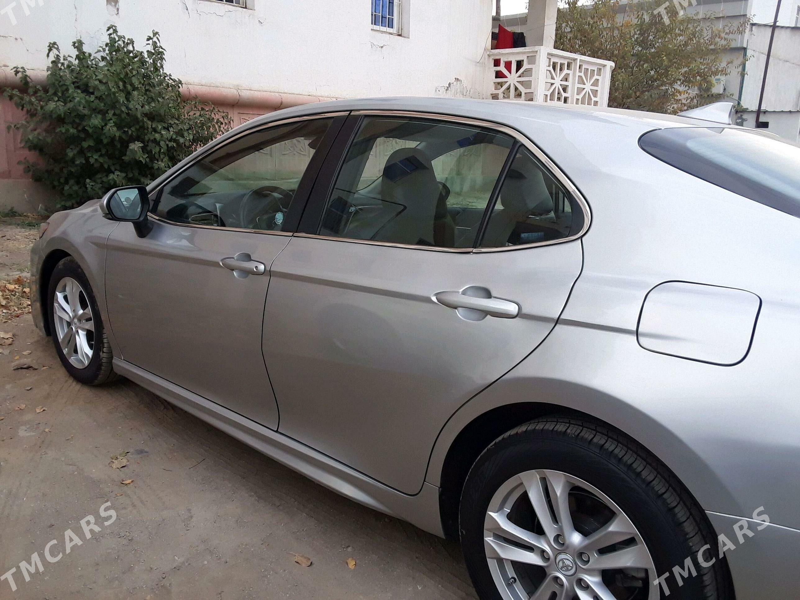 Toyota Camry 2021 - 400 000 TMT - Daşoguz - img 4