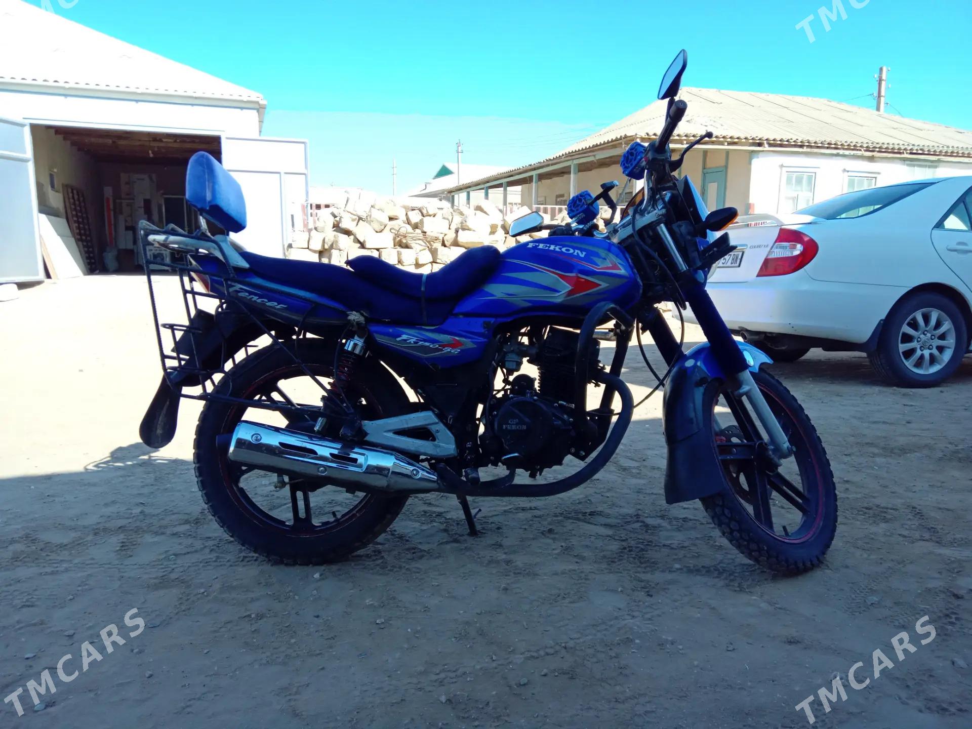 Fekon FK150-8G 2014 - 15 000 TMT - Esenguly - img 1