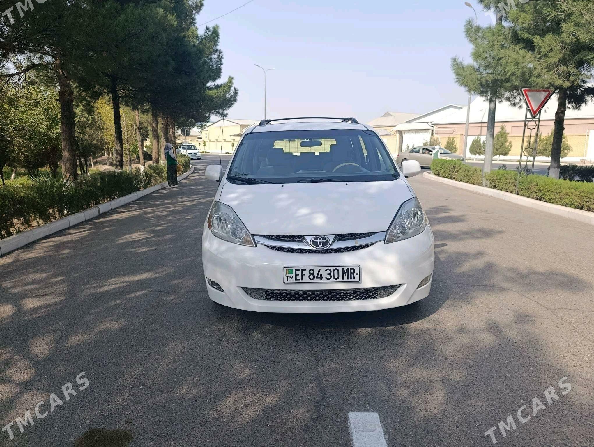 Toyota Sienna 2007 - 230 000 TMT - Mary - img 5