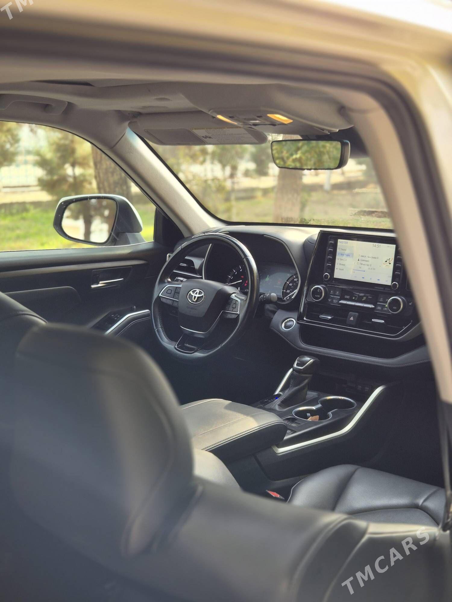 Toyota Highlander 2020 - 550 000 TMT - Мары - img 4