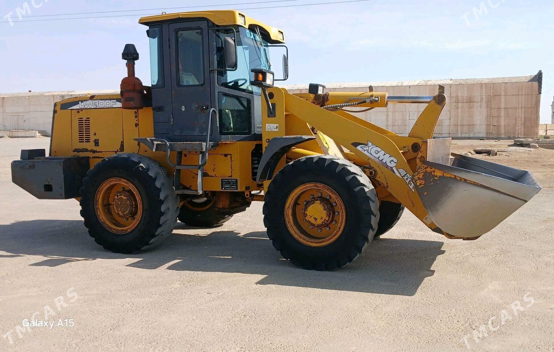 XCMG LW300F 2012 - 380 000 TMT - Сакарчага - img 2