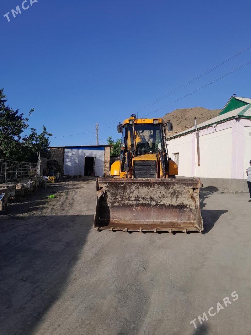 JCB 3CX Compact 2000 - 270 000 TMT - Махтумкули - img 2