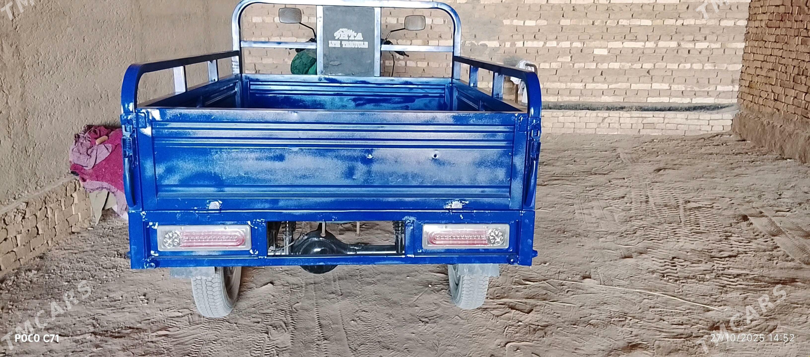 Fekon FK200-14G 2015 - 21 000 TMT - Ýolöten - img 1