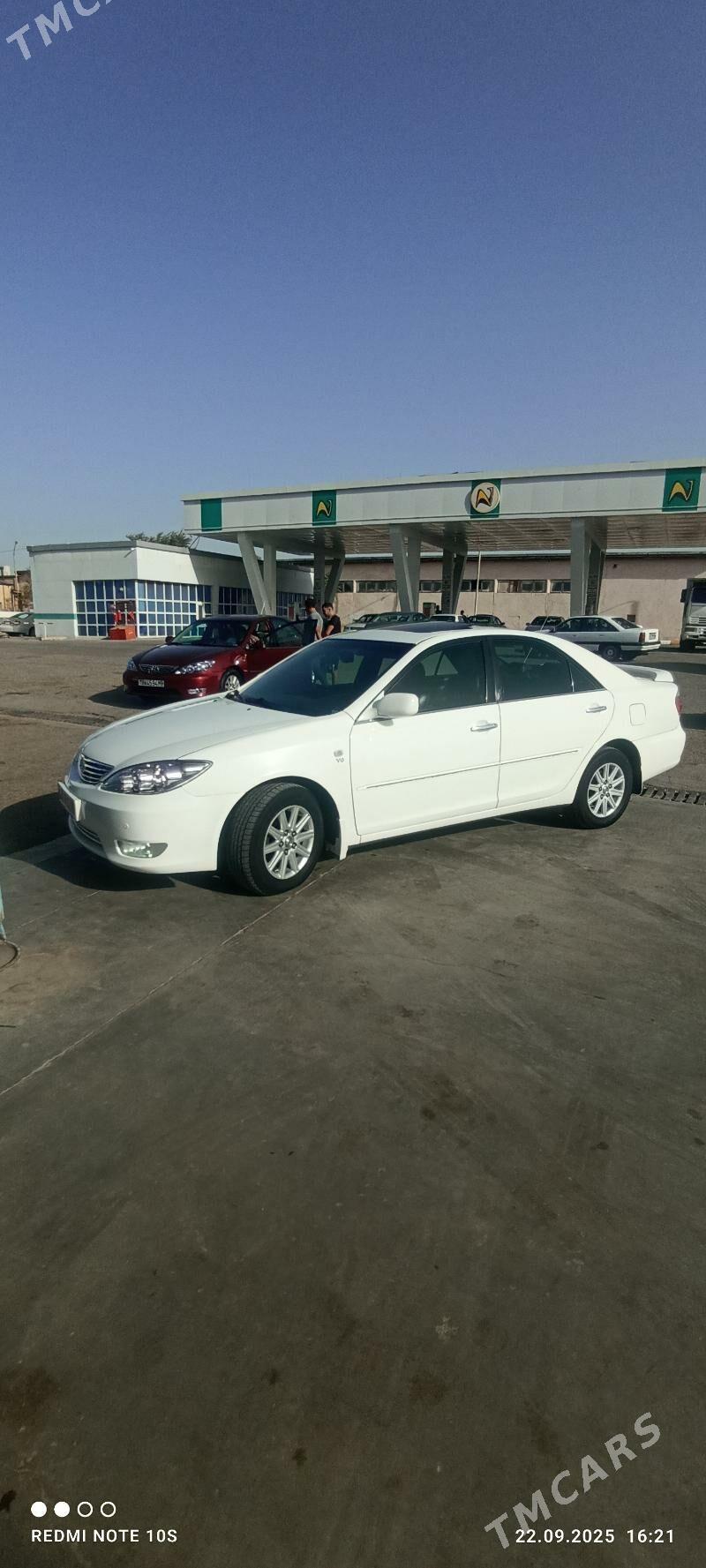 Toyota Camry 2003 - 230 000 TMT - Мары - img 4