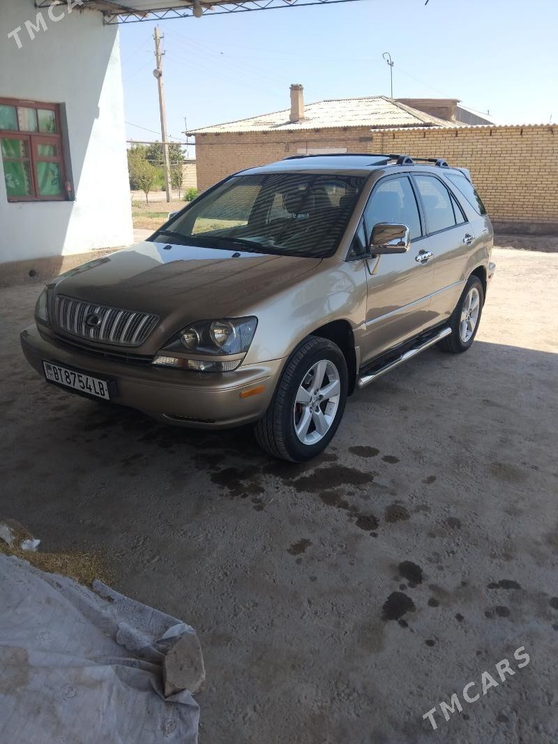 Lexus RX 300 2001 - 190 000 TMT - Сакар - img 3