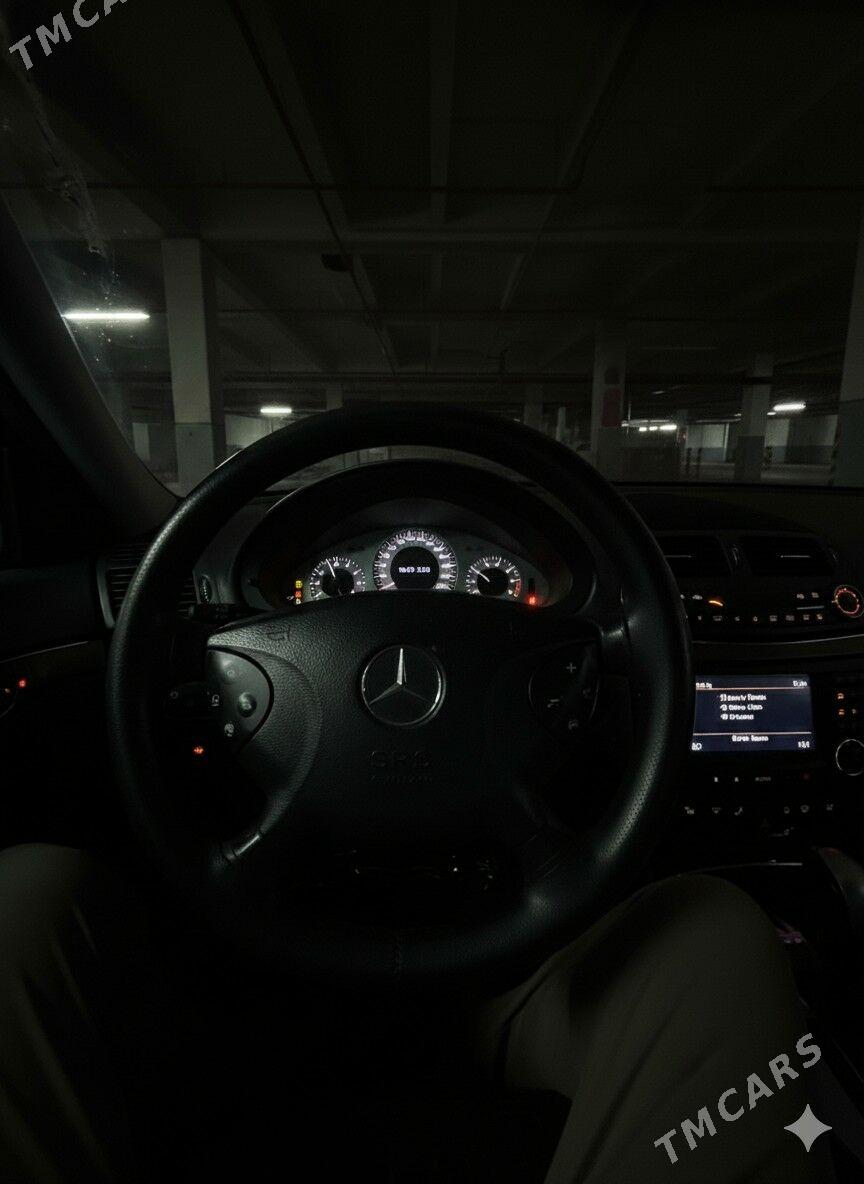 Mercedes-Benz E320 2003 - 200 000 TMT - Gyzylarbat - img 3