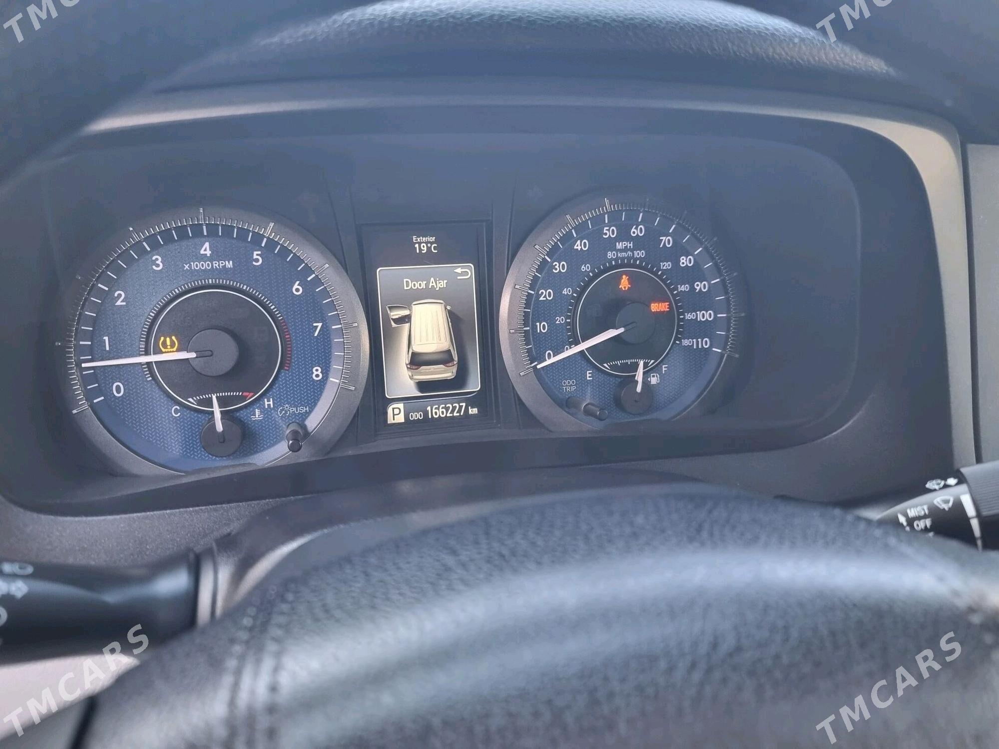 Toyota Sienna 2015 - 390 000 TMT - Туркменбаши - img 9