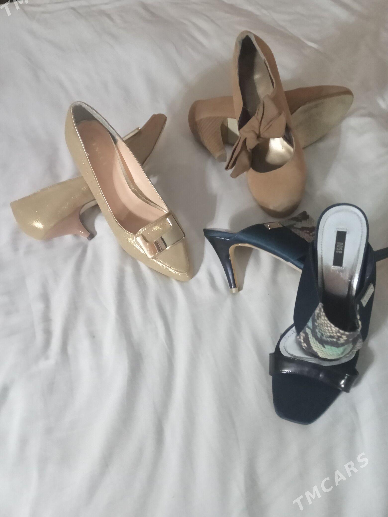 Туфли 36 размер - Kim raýon - img 5