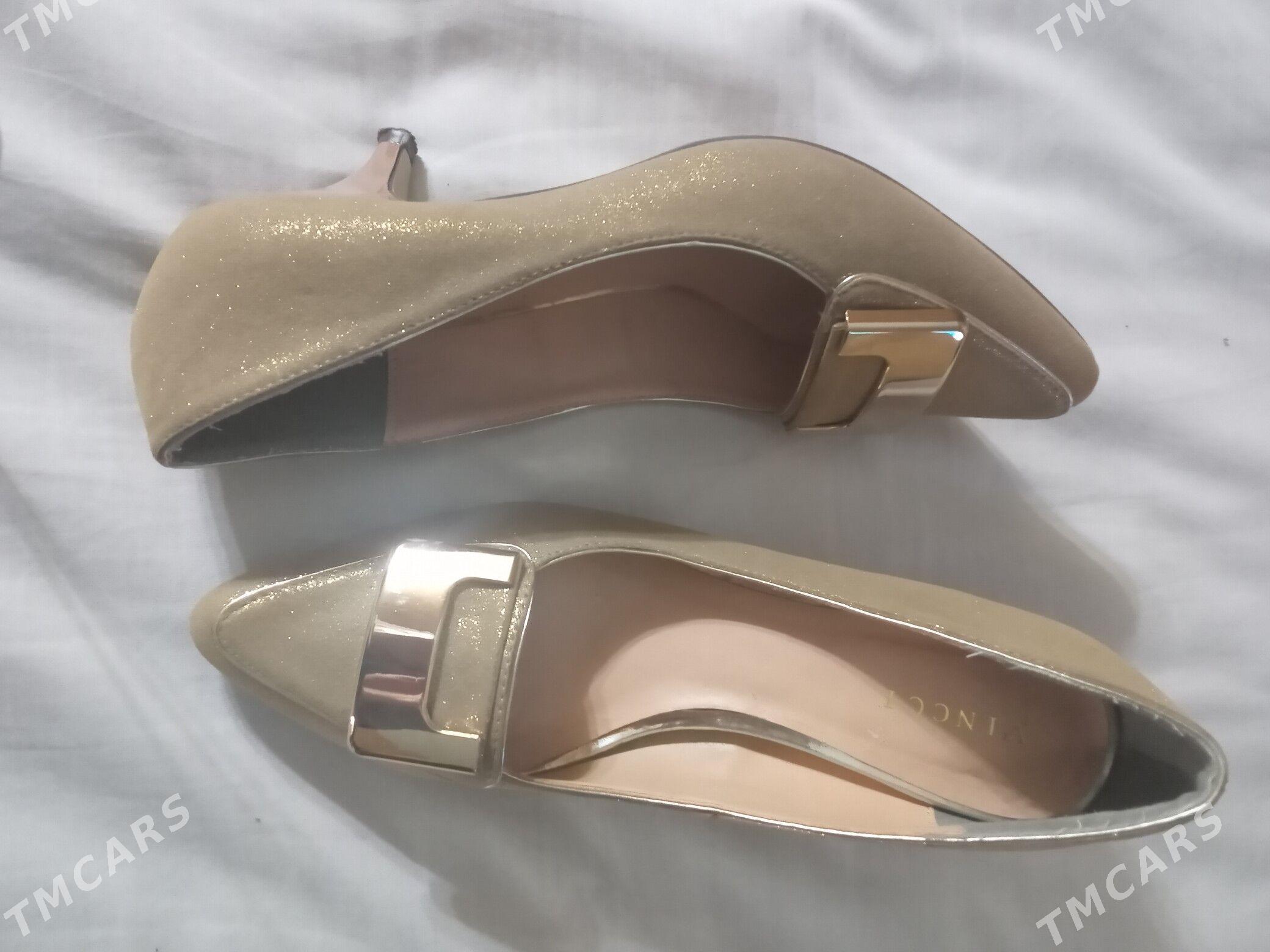 Туфли 36 размер - Kim raýon - img 3