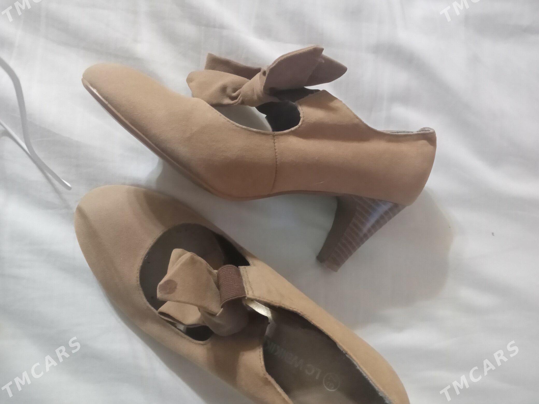 Туфли 36 размер - Kim raýon - img 4