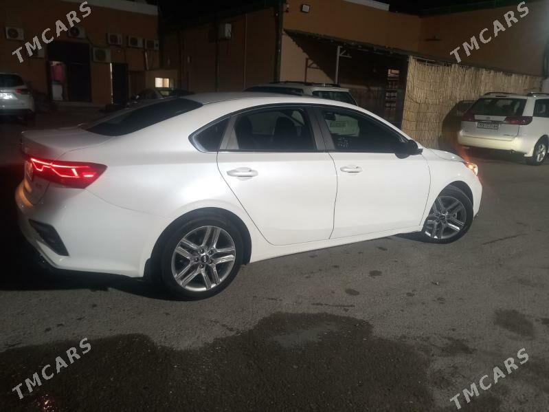 Kia Forte 2020 - 260 000 TMT - Änew - img 1